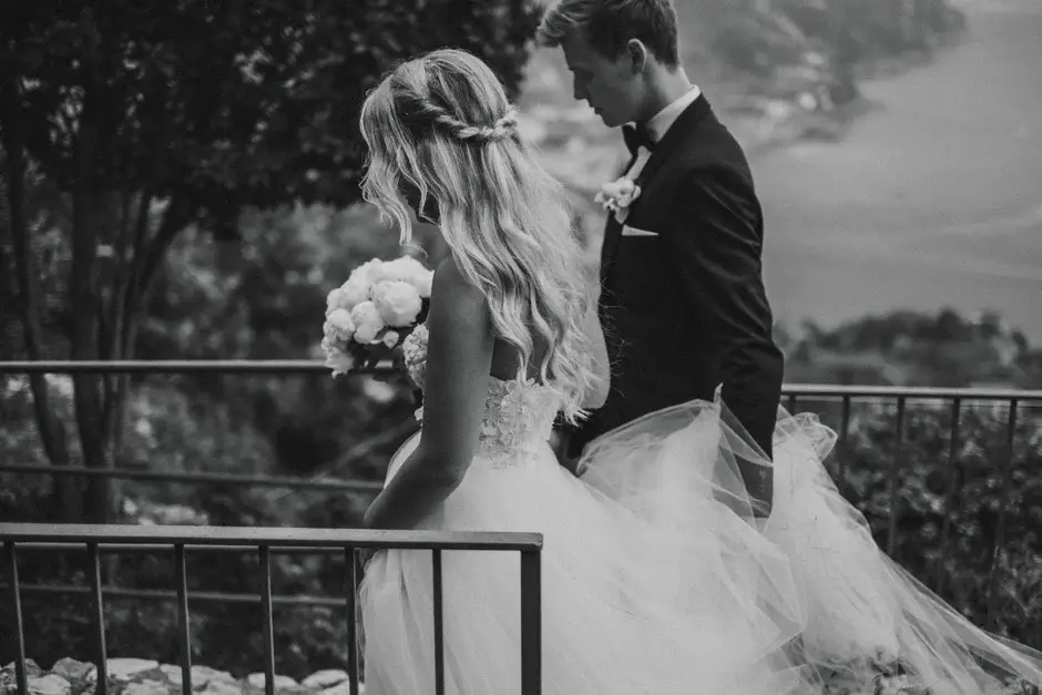 Emilie and Henrik at the balustrade, black and white, Ravello